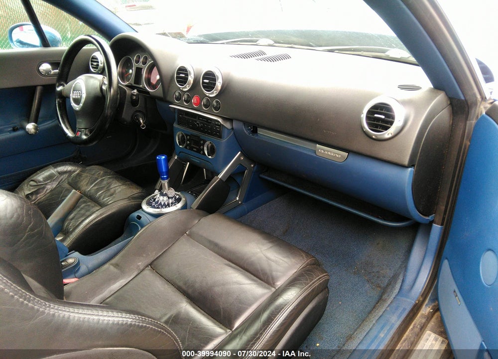 2001 AUDI TT VIN: TRUWT28N711003850
