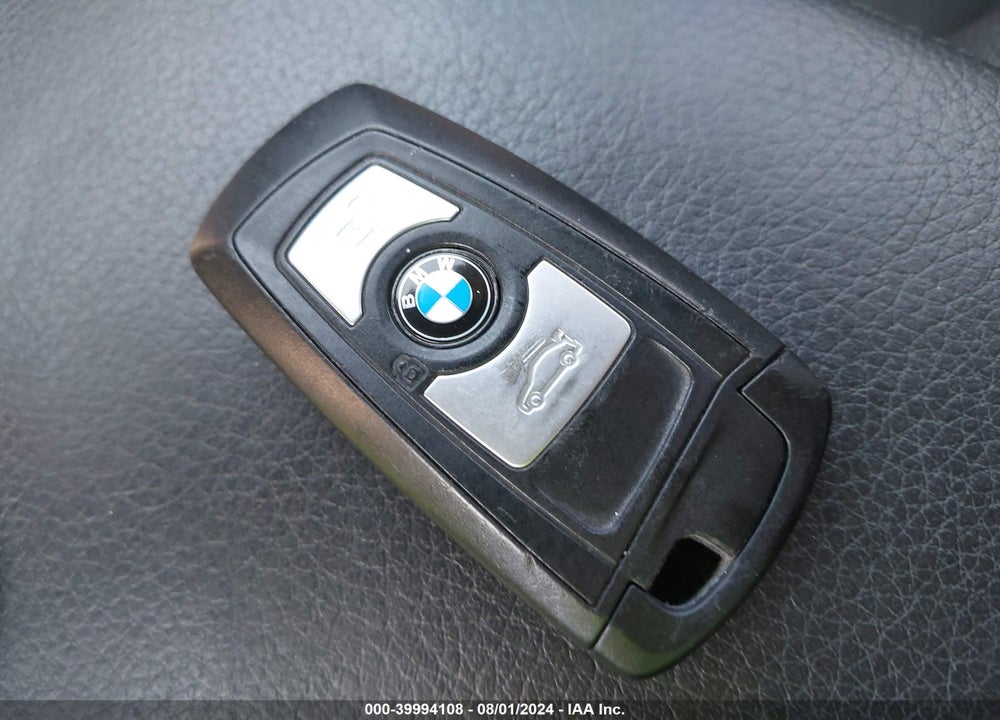 2013 BMW 328I XDRIVE VIN: WBA3B3C58DJ698290