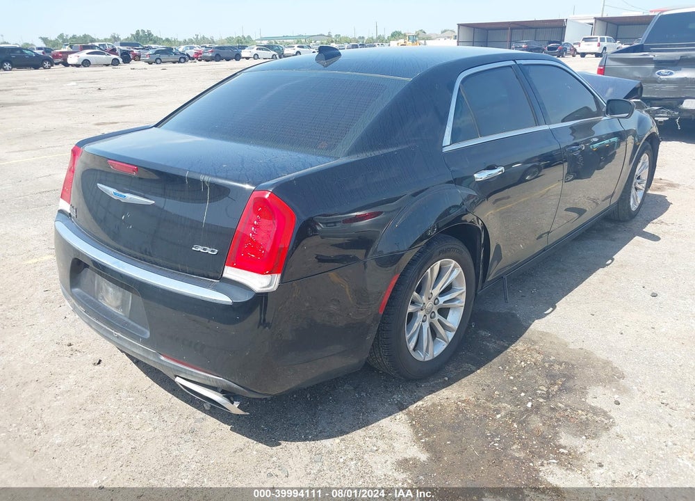 2018 CHRYSLER 300 TOURING VIN: 2C3CCAAG0JH320376