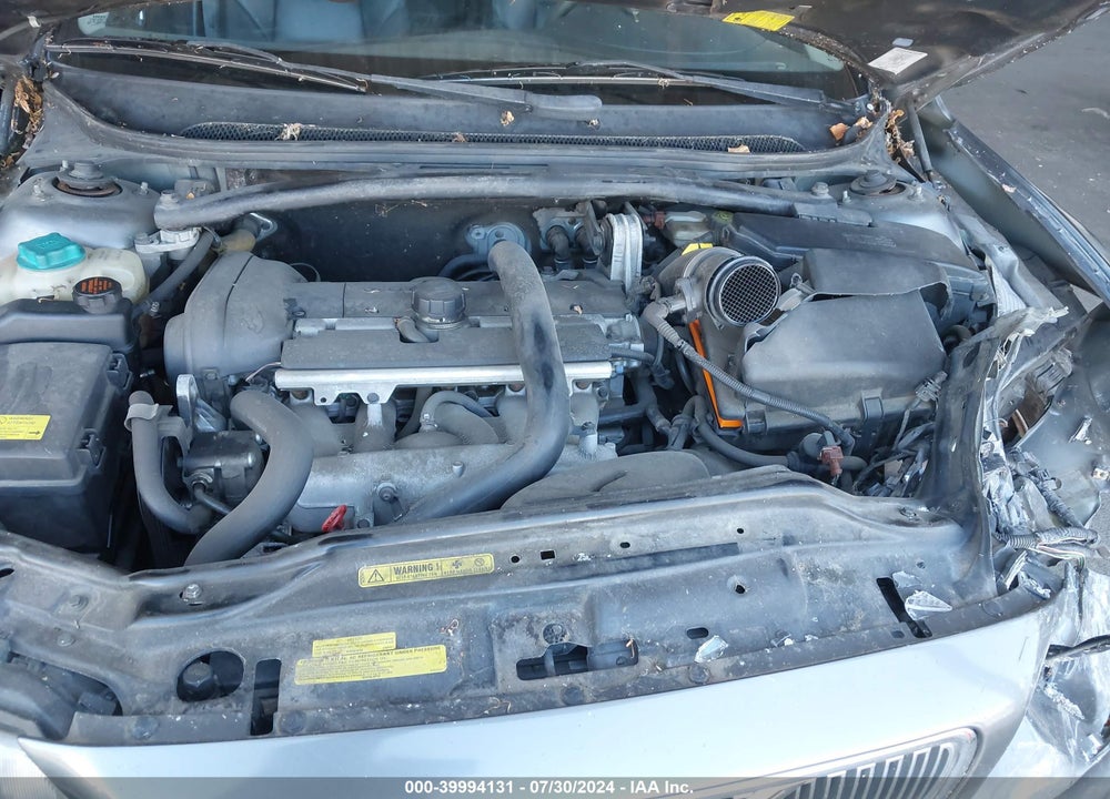 2004 VOLVO V70 2.5T AWD VIN: YV1SJ59H342420917