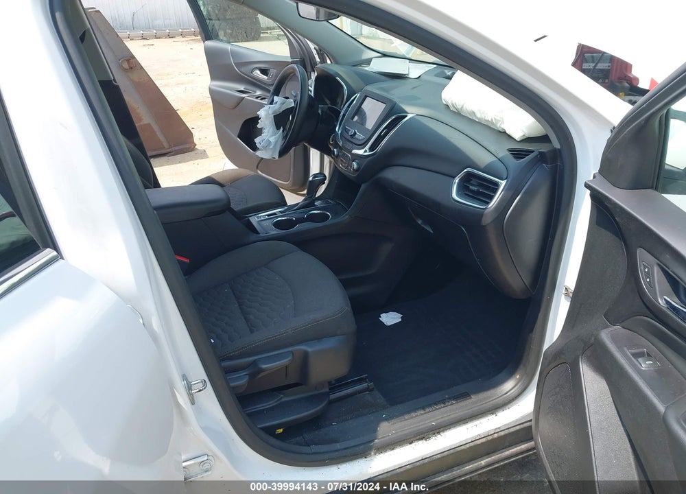 2019 CHEVROLET EQUINOX LT VIN: 2GNAXUEV4K6138900