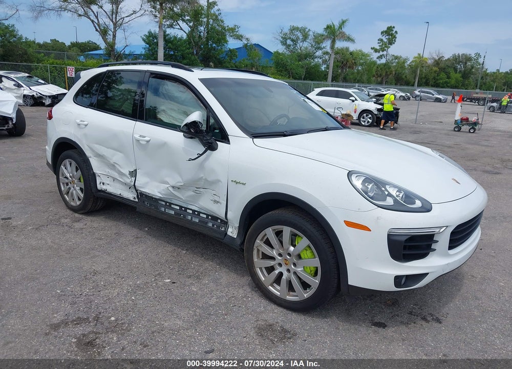 2016 PORSCHE CAYENNE E-HYBRID S VIN: WP1AE2A22GLA62752