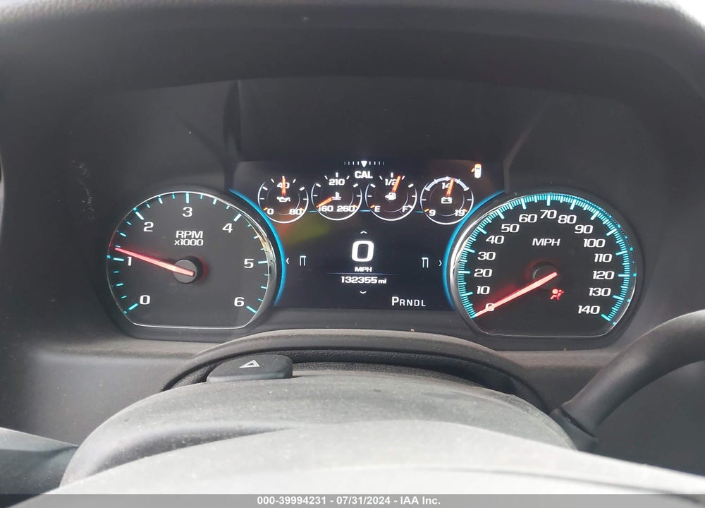 2017 GMC YUKON XL SLT VIN: 1GKS2GKCXHR332381