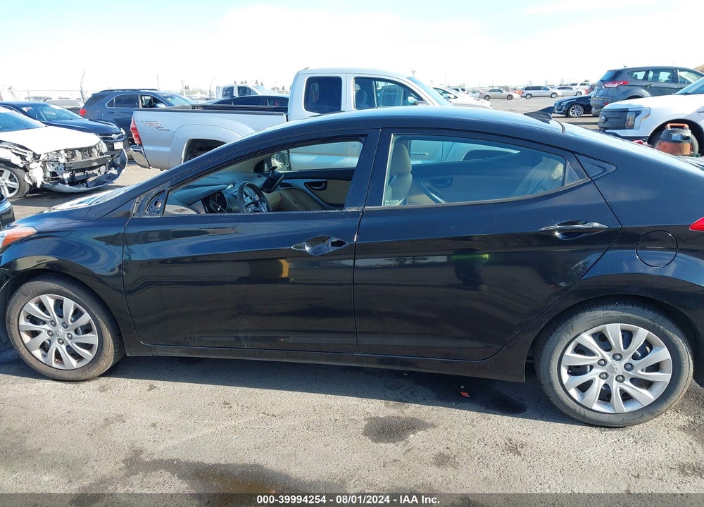 2013 HYUNDAI ELANTRA GLS VIN: 5NPDH4AE2DH225931
