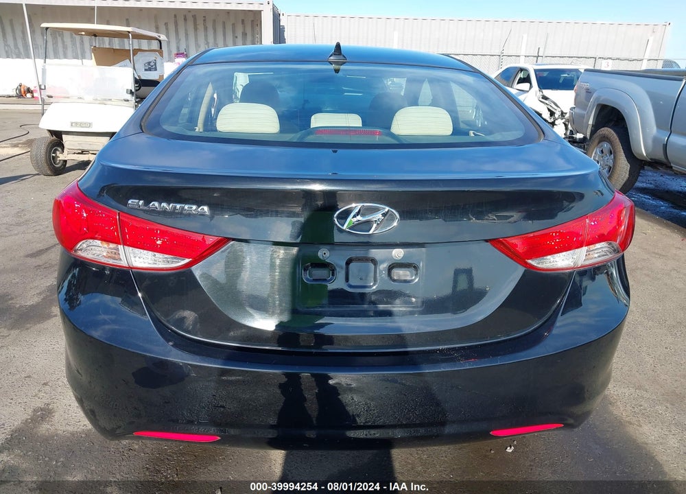 2013 HYUNDAI ELANTRA GLS VIN: 5NPDH4AE2DH225931