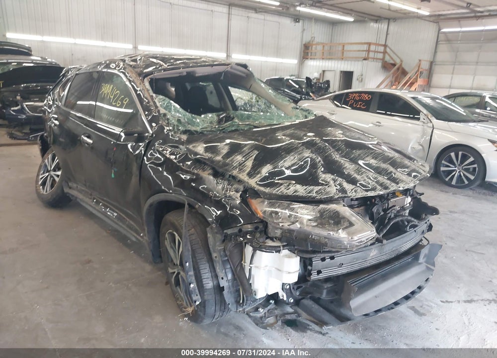 2020 NISSAN ROGUE SV INTELLIGENT AWD VIN: JN8AT2MV6LW132487