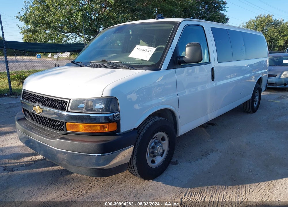 2020 CHEVROLET EXPRESS PASSENGER RWD 3500 EXTENDED WHEELBASE LT VIN: 1GAZGPFG3L1158453