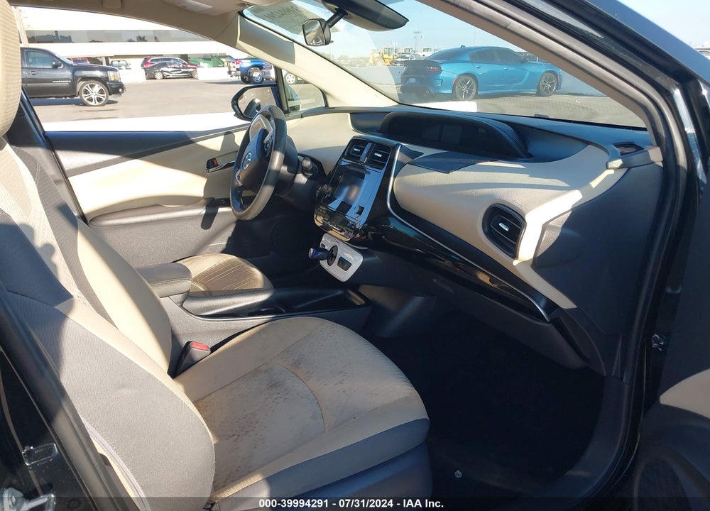 2017 TOYOTA PRIUS TWO VIN: JTDKBRFUXH3048262