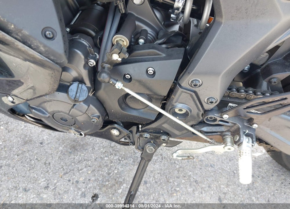 2023 YAMAHA YZFR7 VIN: JYARM38E2PA006931