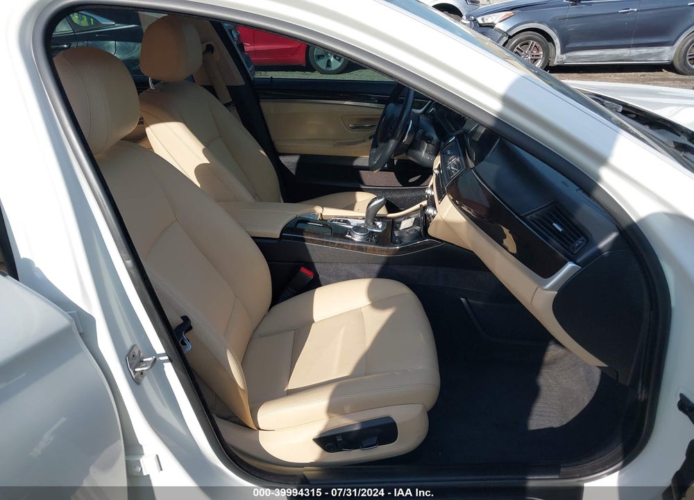 2016 BMW 528I XDRIVE VIN: WBA5A7C57GG147790