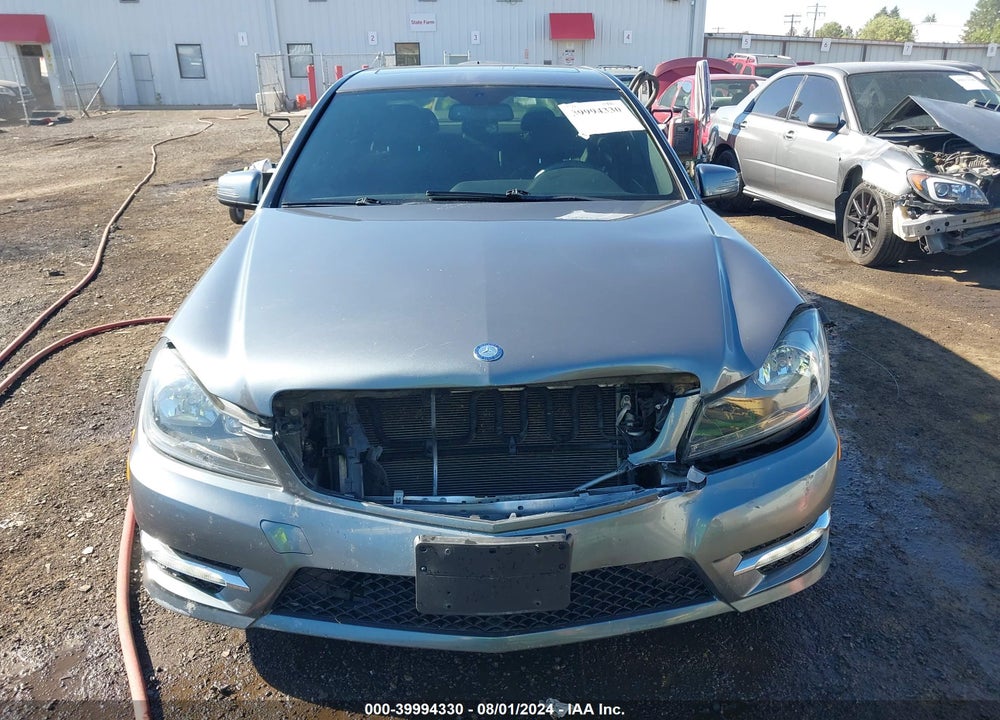 2012 MERCEDES-BENZ C 300 LUXURY 4MATIC/SPORT 4MATIC VIN: WDDGF8BB6CR208268