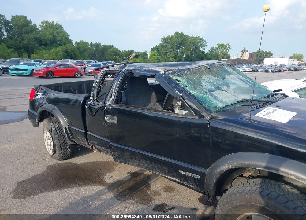 1999 CHEVROLET S-10 LS VIN: 1GCCT19W9X8171195