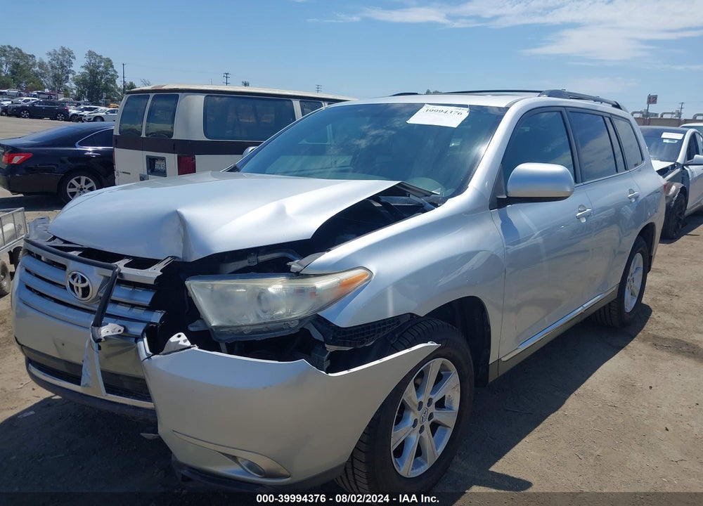 2011 TOYOTA HIGHLANDER SE V6 VIN: 5TDBK3EH8BS042998