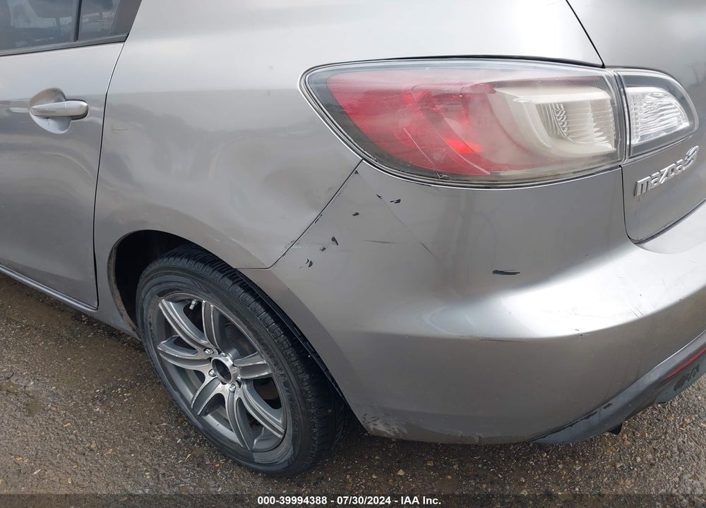 2010 MAZDA 3 I SPORT VIN: JM1BL1SG8A1275322