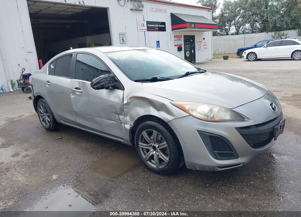 2010 MAZDA 3 I SPORT VIN: JM1BL1SG8A1275322