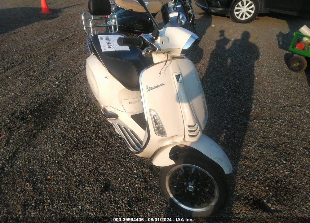 2018 VESPA PRIMAVERA 50 4V IE VIN: ZAPC536B3J5201337