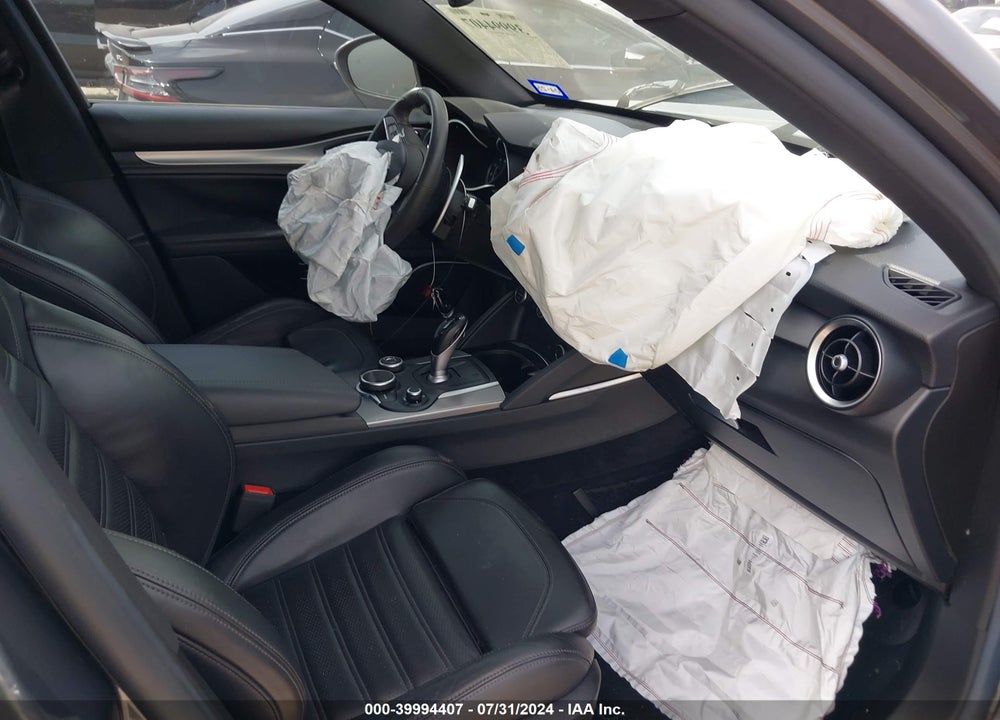 2018 ALFA ROMEO STELVIO TI SPORT AWD VIN: ZASFAKNN1J7B68060