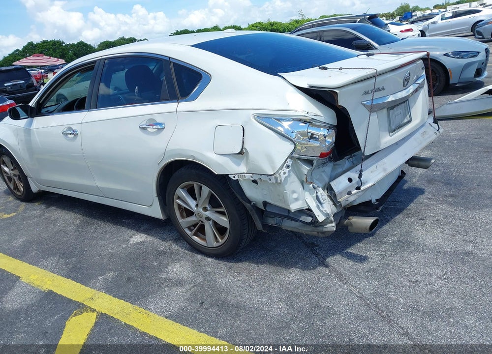2015 NISSAN ALTIMA VIN: 1N4AL3AP2FC196271