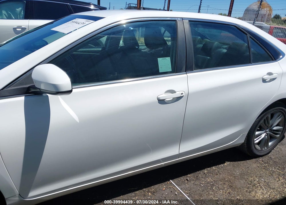 2017 TOYOTA CAMRY SE VIN: 4T1BF1FK5HU403168