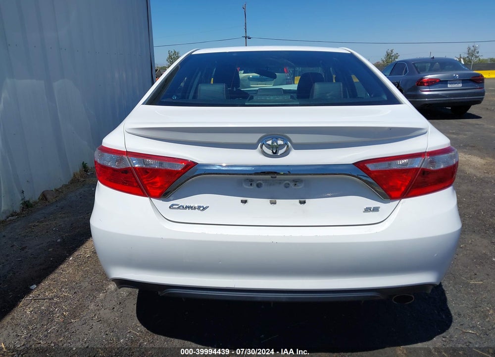 2017 TOYOTA CAMRY SE VIN: 4T1BF1FK5HU403168