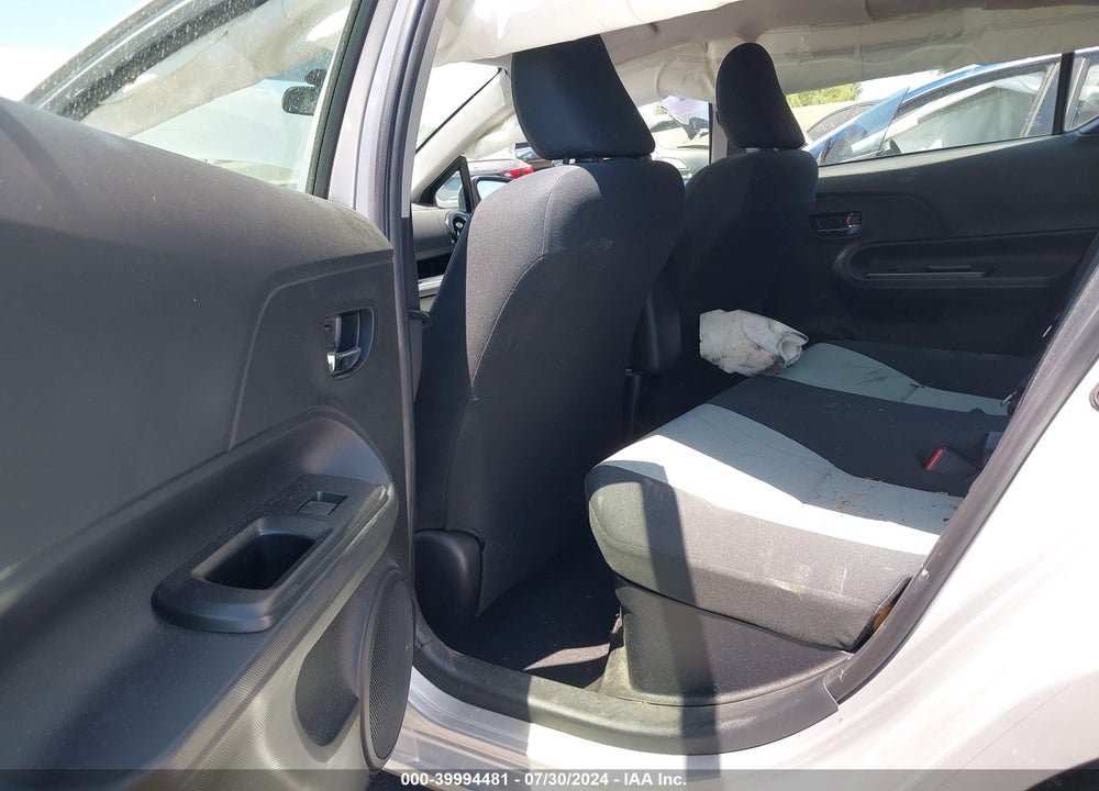 2016 TOYOTA PRIUS C TWO VIN: JTDKDTB3XG1133200