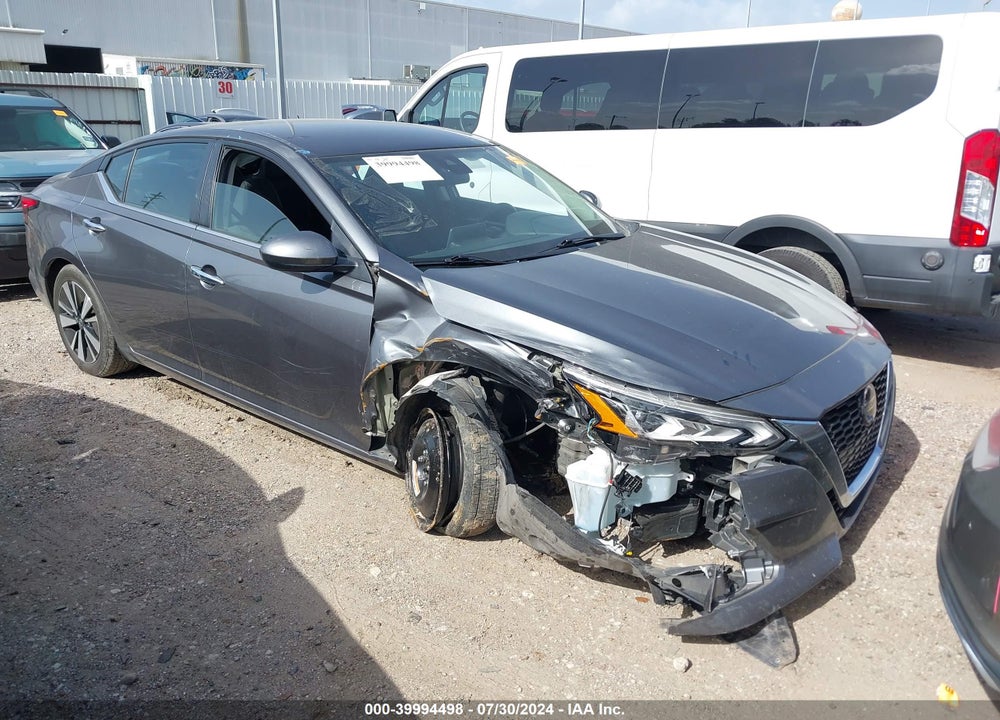 2022 NISSAN ALTIMA SV FWD VIN: 1N4BL4DV1NN395092