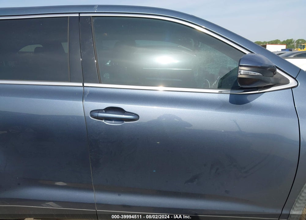 2019 TOYOTA HIGHLANDER LE VIN: 5TDZARFH9KS049980