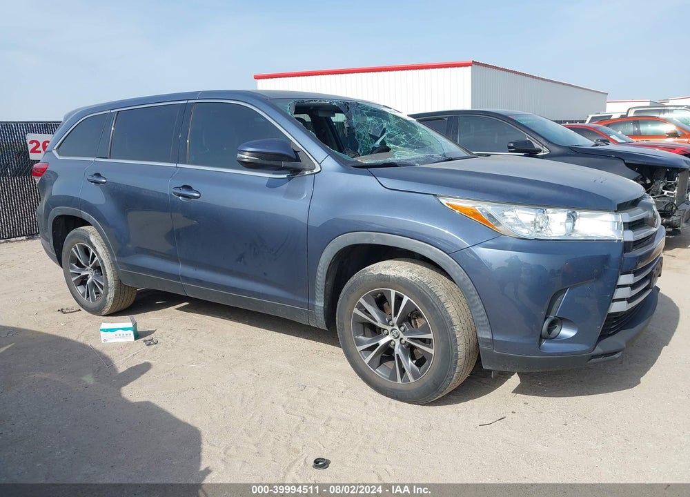 2019 TOYOTA HIGHLANDER LE VIN: 5TDZARFH9KS049980