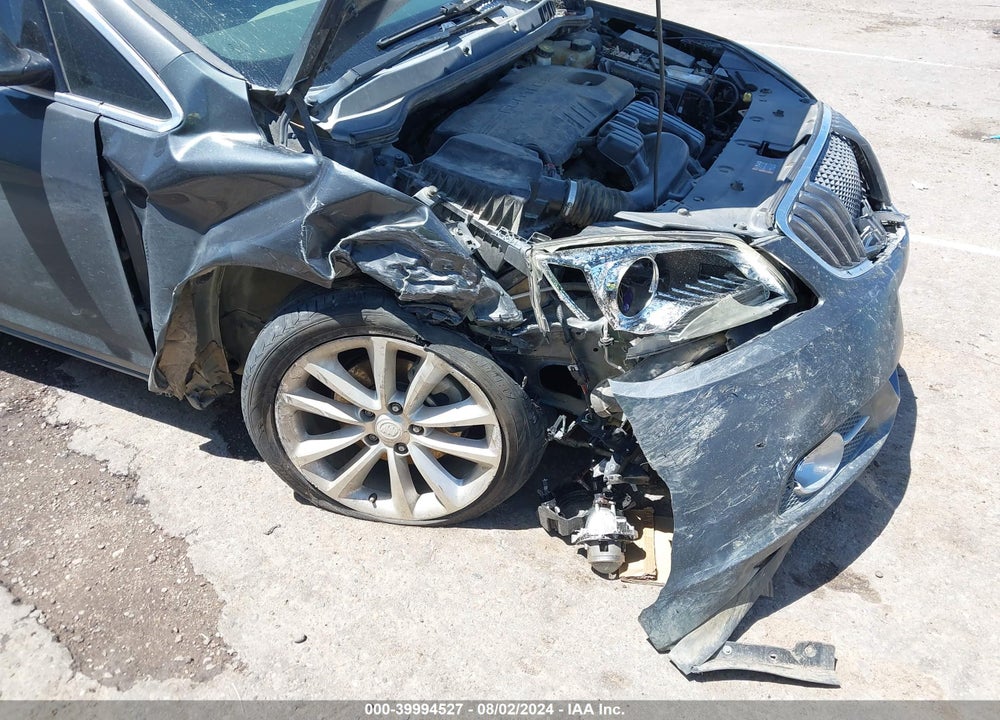 2014 BUICK VERANO VIN: 1G4PP5SK7E4230071