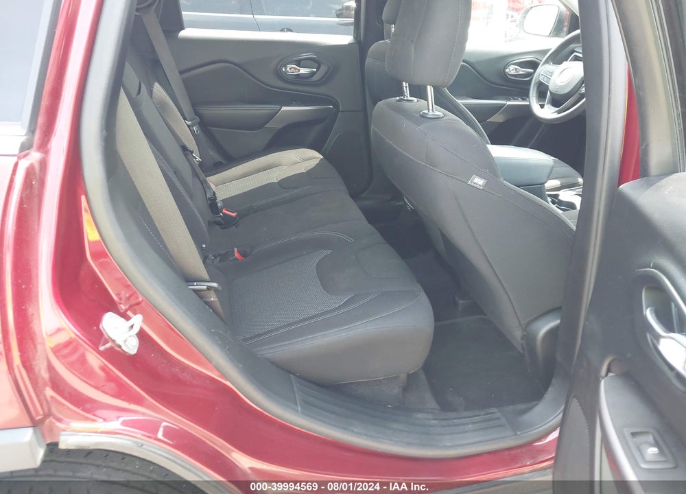 2019 JEEP CHEROKEE LATITUDE FWD VIN: 1C4PJLCBXKD171490