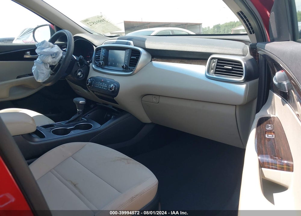 2019 KIA SORENTO 2.4L LX VIN: 5XYPG4A3XKG501646