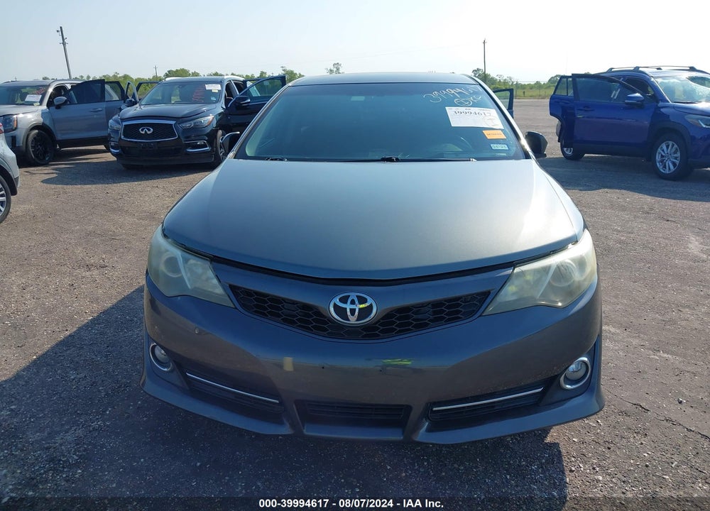 2013 TOYOTA CAMRY SE VIN: 4T1BF1FK8DU220485