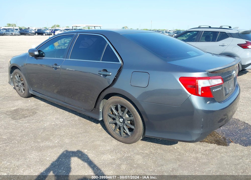 2013 TOYOTA CAMRY SE VIN: 4T1BF1FK8DU220485