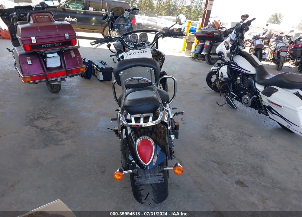 2014 TRIUMPH MOTORCYCLE ROCKET III ROADSTER VIN: SMTC02L42EJ625011