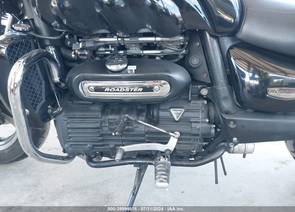 2014 TRIUMPH MOTORCYCLE ROCKET III ROADSTER VIN: SMTC02L42EJ625011