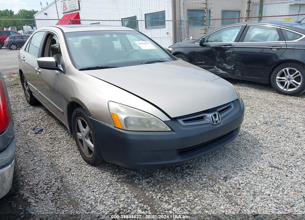 2005 HONDA ACCORD 2.4 EX VIN: 1HGCM568X5A017368