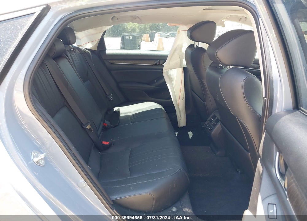 2022 HONDA ACCORD VIN: 1HGCV2F98NA008351