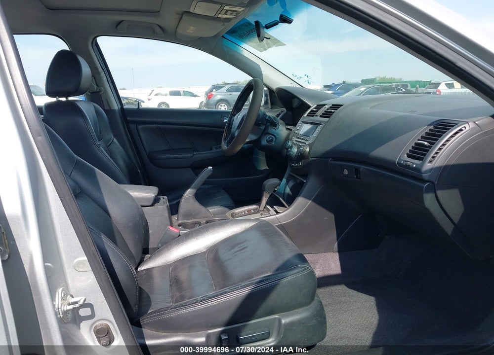 2006 HONDA ACCORD 3.0 EX VIN: 1HGCM66556A006310