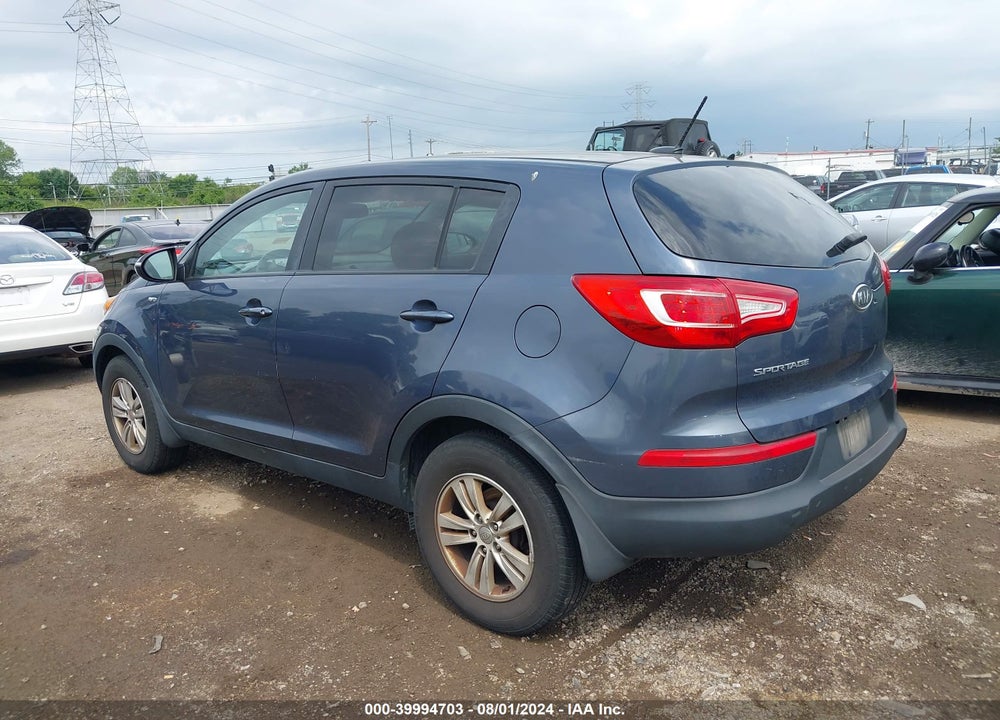 2011 KIA SPORTAGE LX VIN: KNDPBCA27B7070129