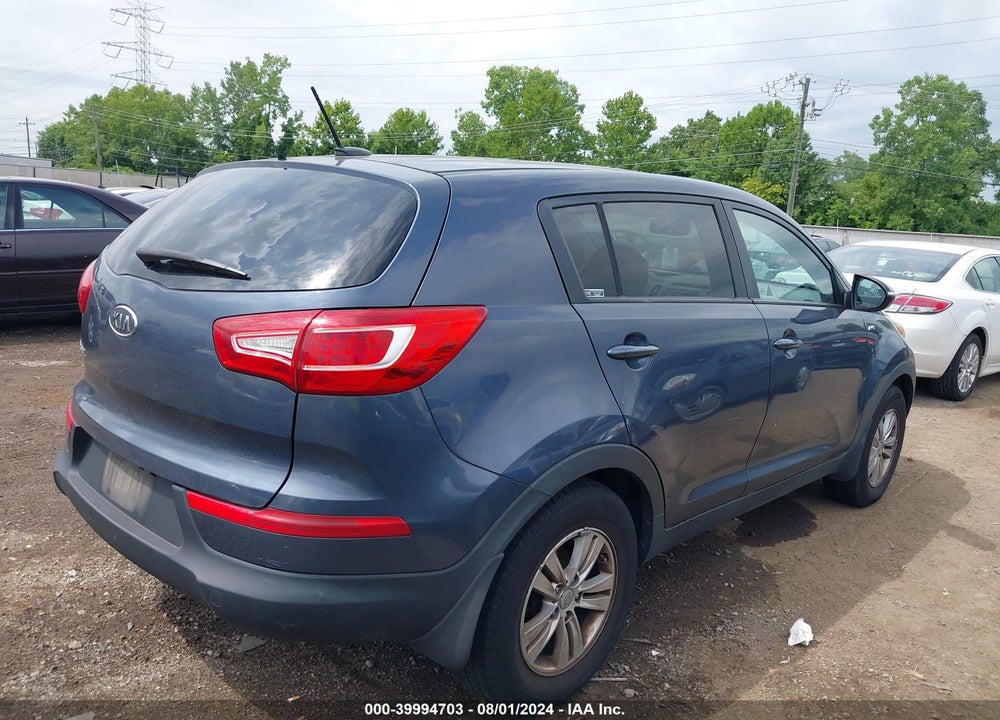 2011 KIA SPORTAGE LX VIN: KNDPBCA27B7070129