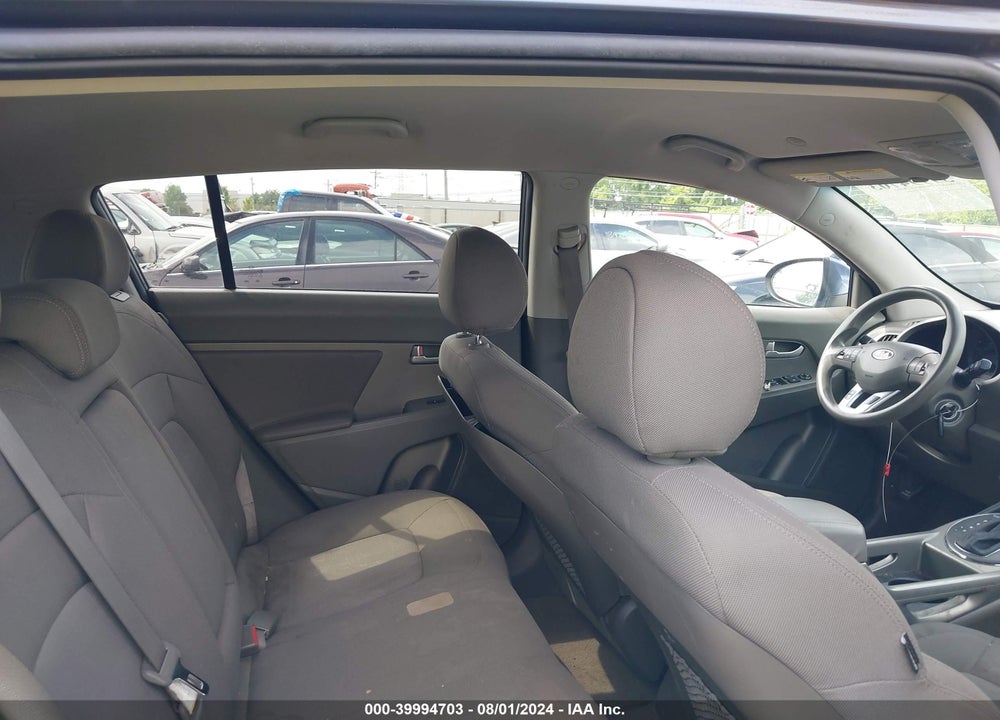 2011 KIA SPORTAGE LX VIN: KNDPBCA27B7070129