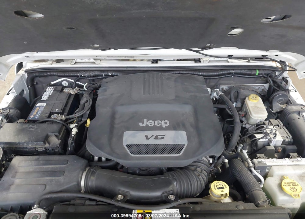 2014 JEEP WRANGLER UNLIMITED POLAR EDITION VIN: 1C4HJWEG7EL189096