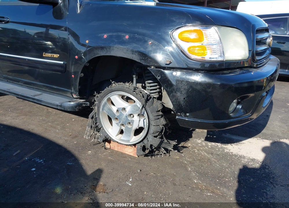 2002 TOYOTA SEQUOIA LIMITED V8 VIN: 5TDBT48A62S112936
