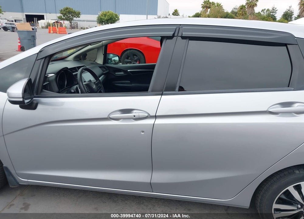 2018 HONDA FIT EX VIN: 3HGGK5H87JM729533