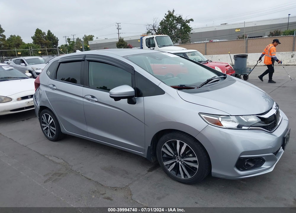 2018 HONDA FIT EX VIN: 3HGGK5H87JM729533