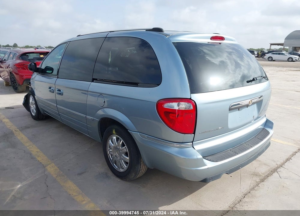 2005 CHRYSLER TOWN & COUNTRY LIMITED VIN: 2C8GP64L45R390842