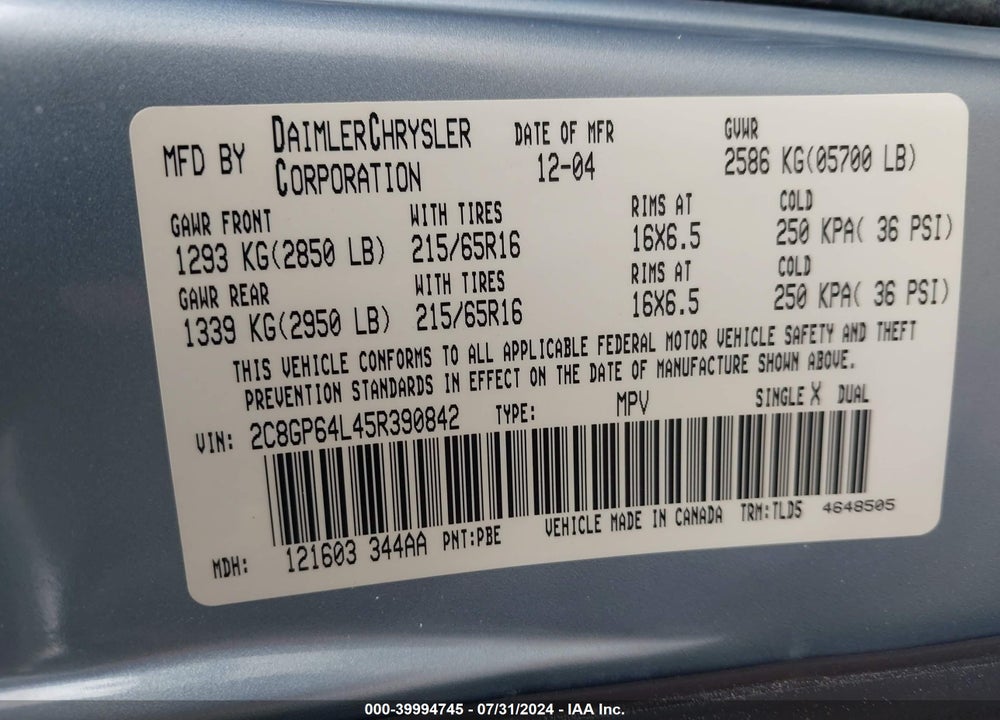 2005 CHRYSLER TOWN & COUNTRY LIMITED VIN: 2C8GP64L45R390842