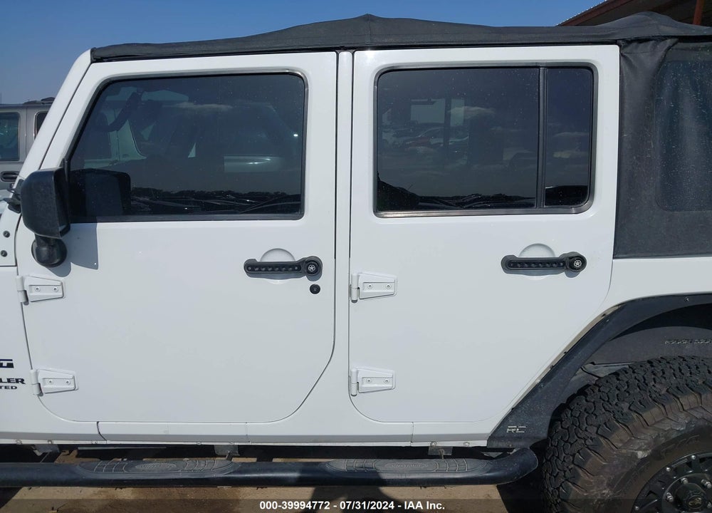2015 JEEP WRANGLER UNLIMITED SPORT VIN: 1C4BJWDGXFL592885