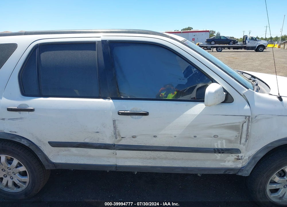 2005 HONDA CR-V EX VIN: JHLRD788X5C025236