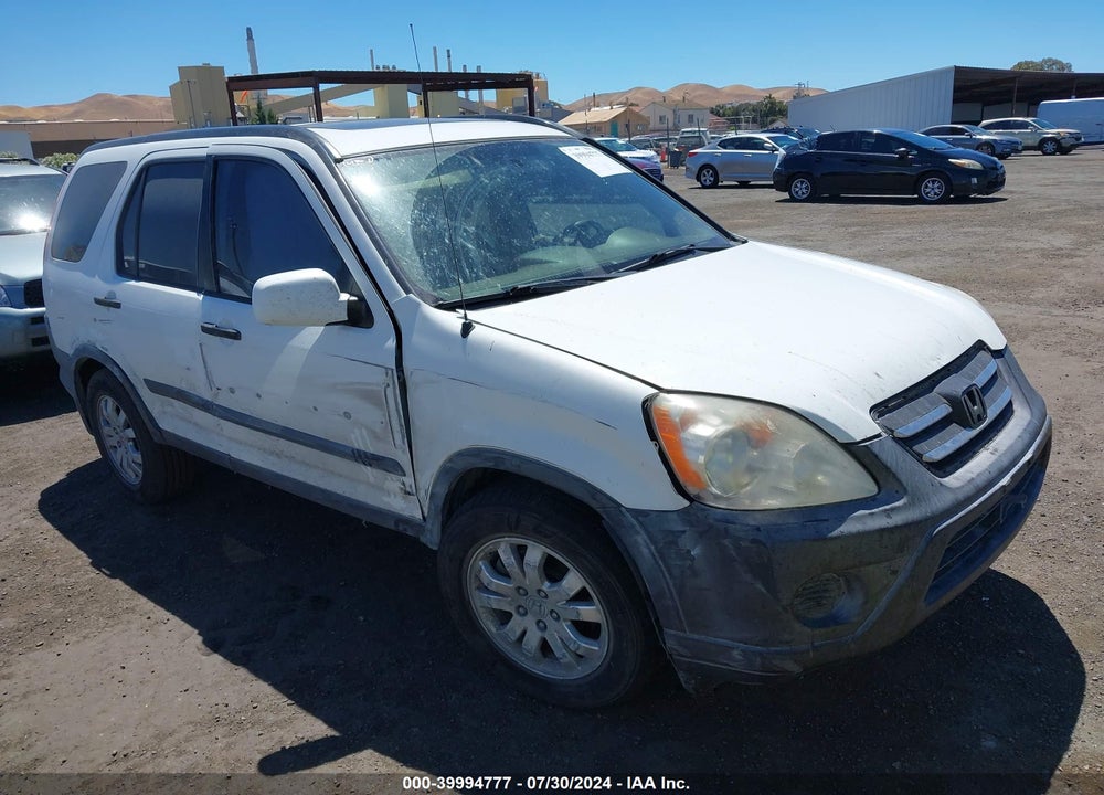2005 HONDA CR-V EX VIN: JHLRD788X5C025236